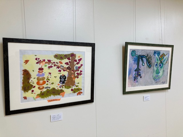 カレンダー2026原画展　三本さんと征三さんの作品の写真