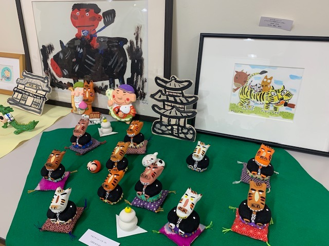 写真：馬のミモリョーシカです