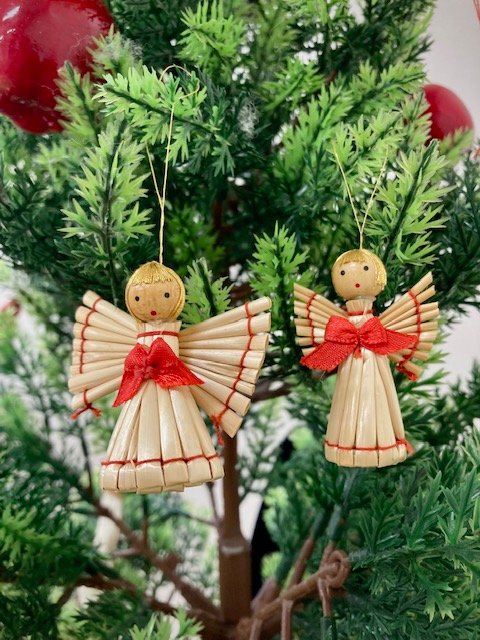 写真:麦わらで作られたヒンメリです